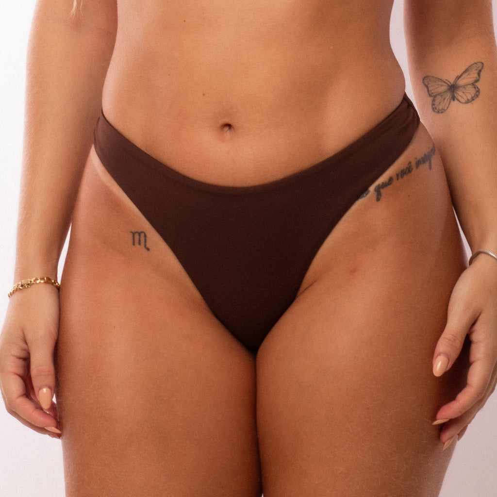 ASA DELTA RECORTE MARROM