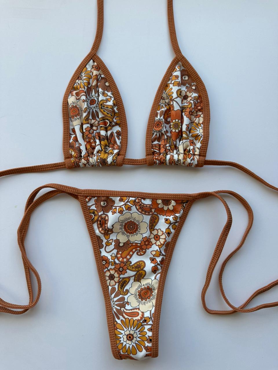 CONJUNTO VIÉS CANELADO CORTININHA E LACINHO FLOWER